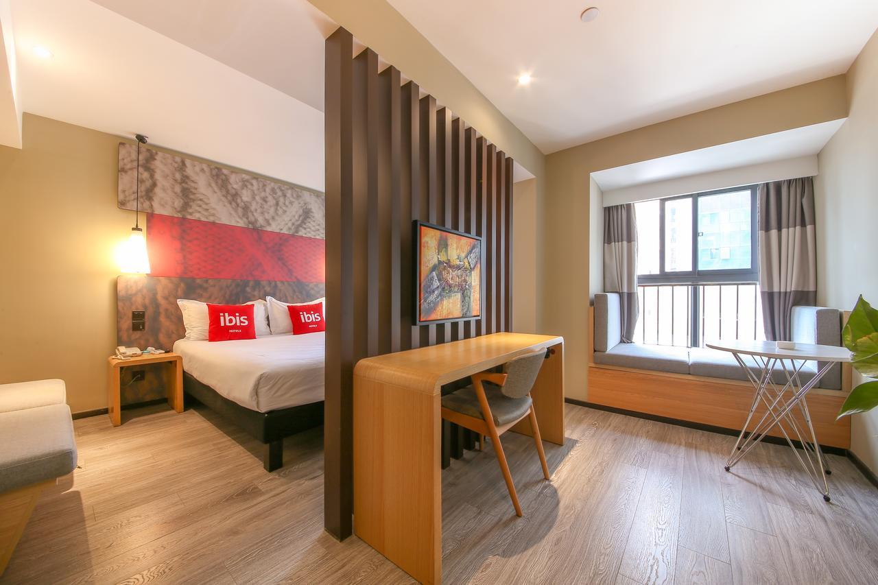Ibis Xi'An North Train Station Executive Center Hotel Eksteriør billede